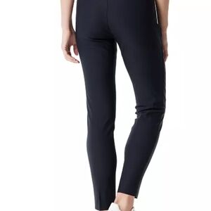 Gloria Vanderbilt Women's Classic Black Straight Leg Pants